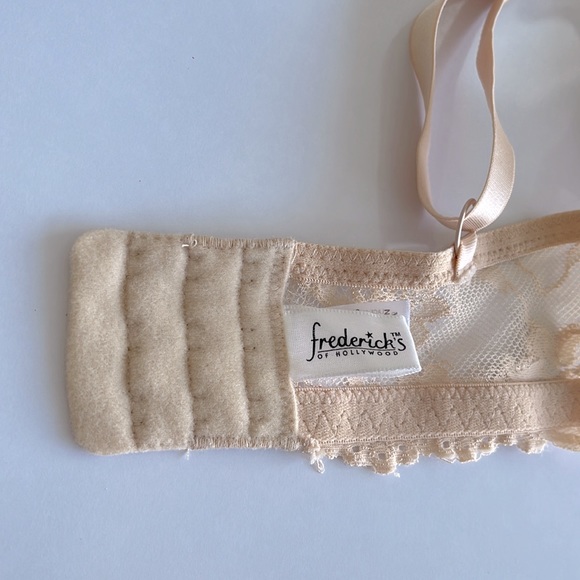 Fredericks of Hollywood Nude push-up bra 💕 - Picture 7 of 8
